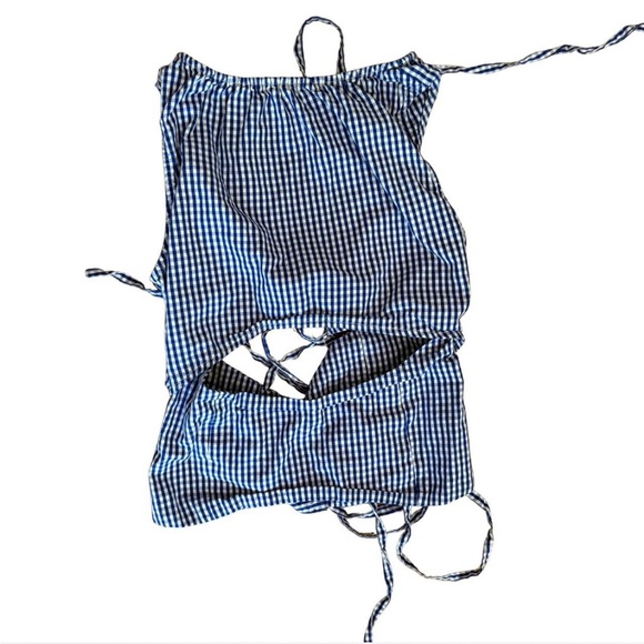 Gingham Tie Cutout Top - Picture 3 of 6
